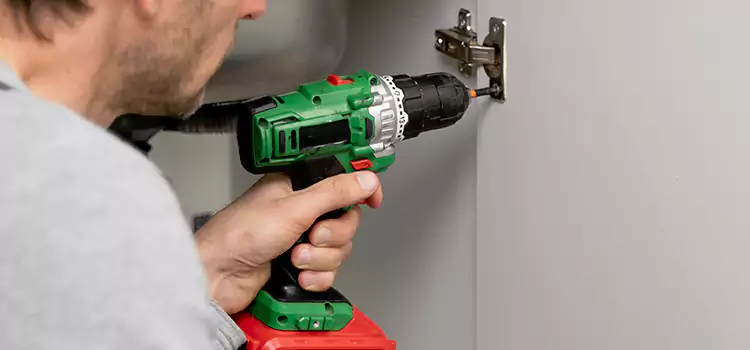 Commercial Door Hinge Repair Downey